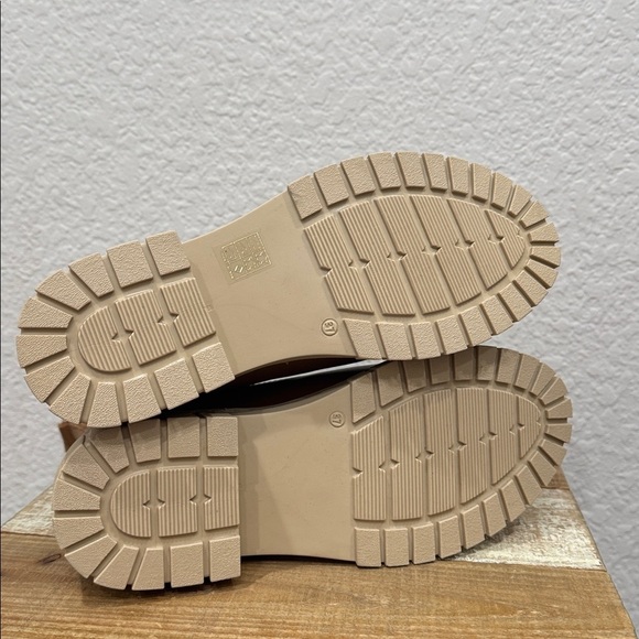 Sheridan Mia Bonaire Leather Zip Front Boots Size 37 / 6.5-7 - Picture 6 of 8